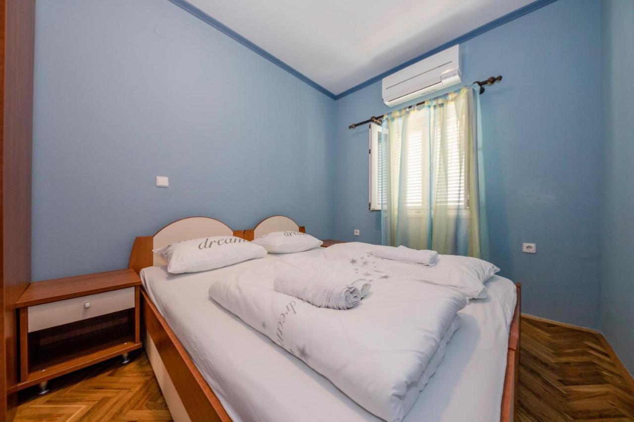 Apartmani Ana & Milo Лопар Екстер'єр фото